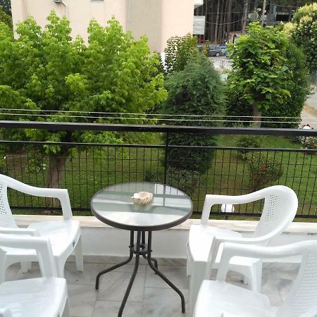 Cozy Apartment Peraia Екстер'єр фото