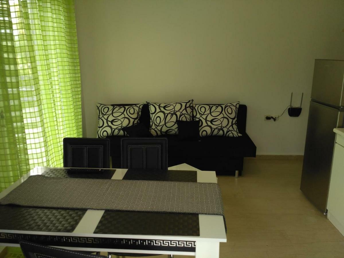 Cozy Apartment Peraia Екстер'єр фото